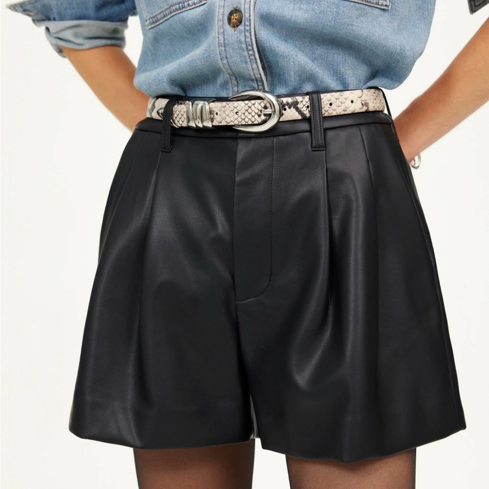 Madewell Black Faux-Leather Pleated Shorts